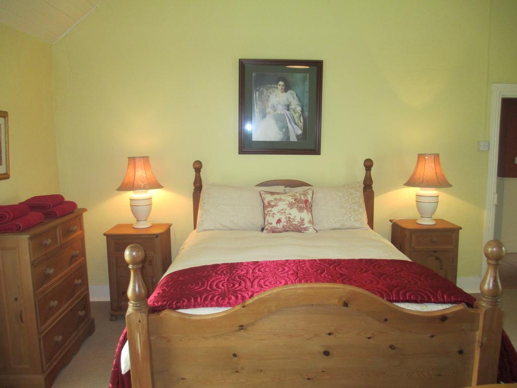 Tralia Farmhouse Self Catering Farranfore Δωμάτιο φωτογραφία